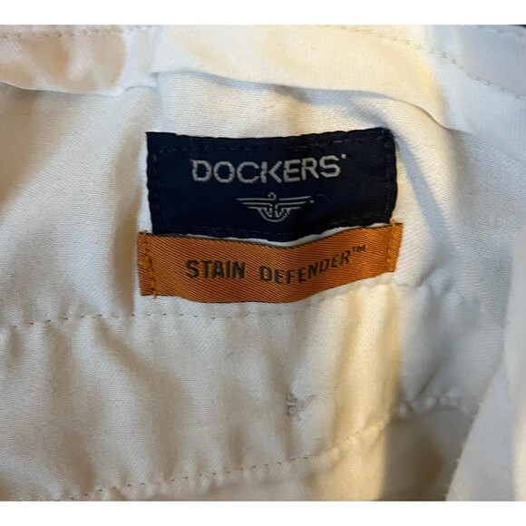 Dockers Khaki Pants Lot 3 Mens 36x30 Classic Relaxed Pleated Flat Front - Picture 9 of 16
